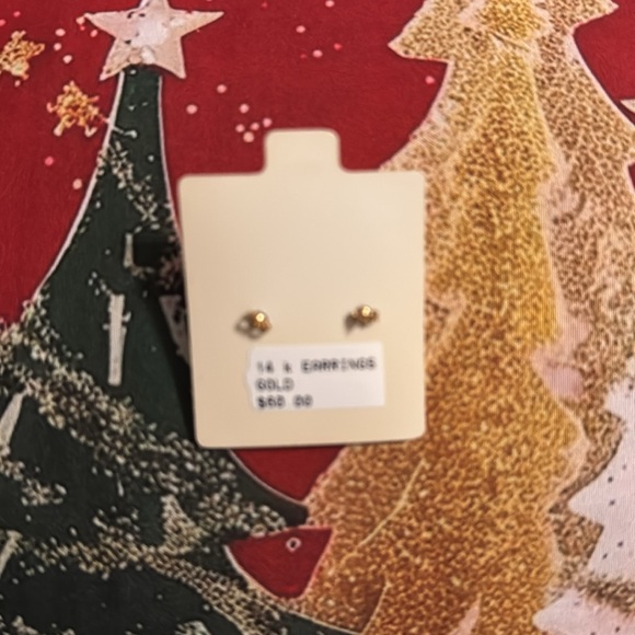 14K 6mm Stud Earrings - Picture 2 of 2